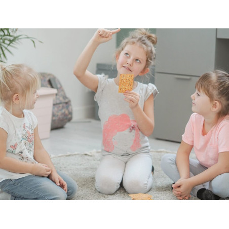 Fun Charades. Family game. Captain Smart
