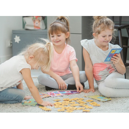 Let's Go Shopping! Educational game. Captain Smart